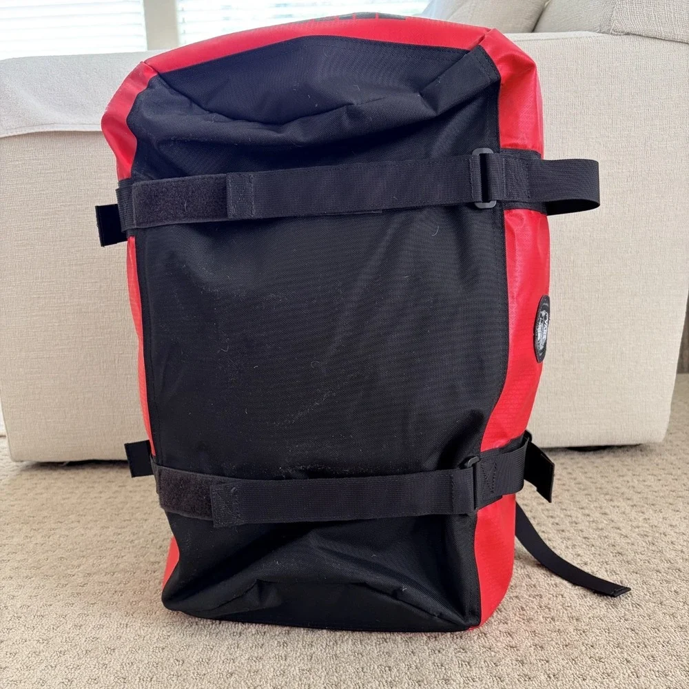 VANS‎ X THE NORTH FACE BASECAMP RED DUFFEL 50L BAG W/ Travel Bag